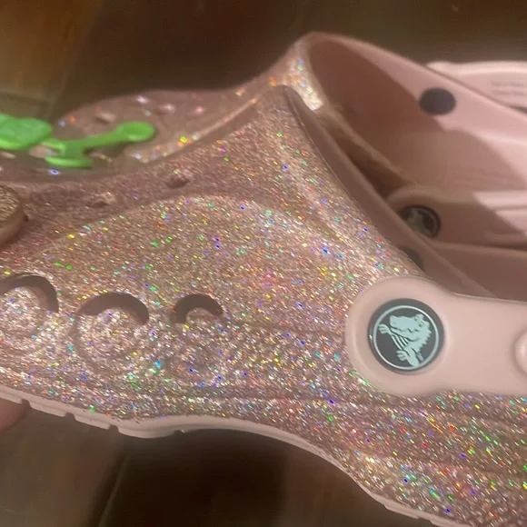 Brand new girls crocs pink glitter women’s 7 - Picture 6 of 10